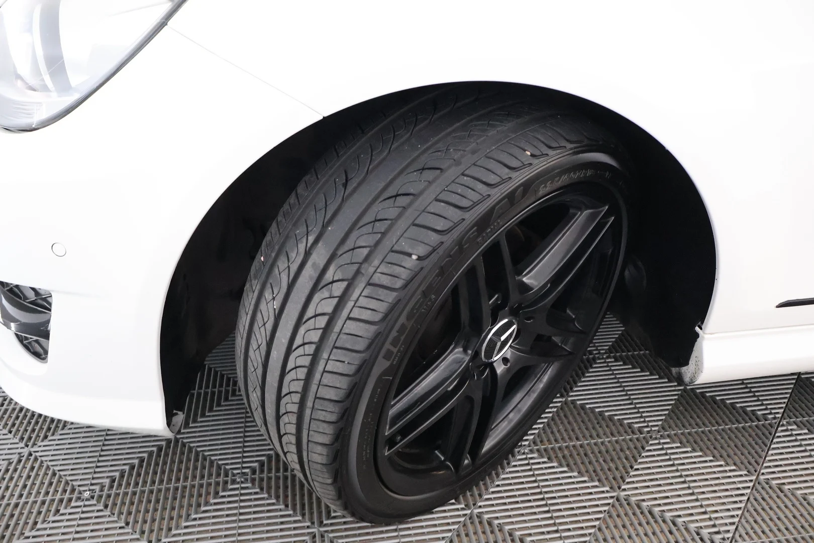 Car Image - 6Msgr33g3BvlRlzsiGsVC3