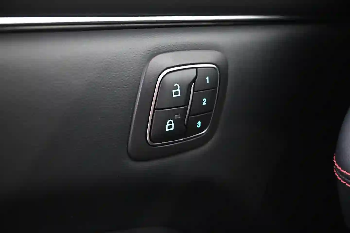 Car Image - 4zA7tEvwSKpkFQXort8TYC