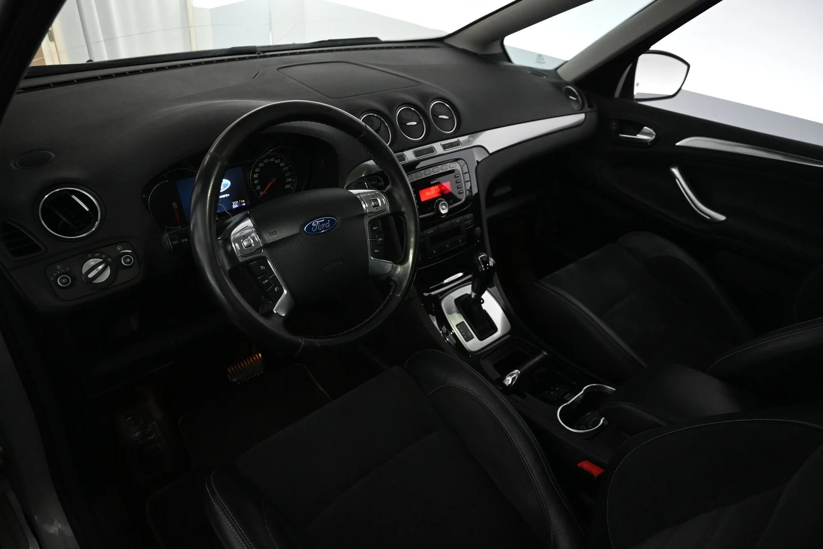 Car Image - 6mwKTVRsttH5mMcJWHqBKf