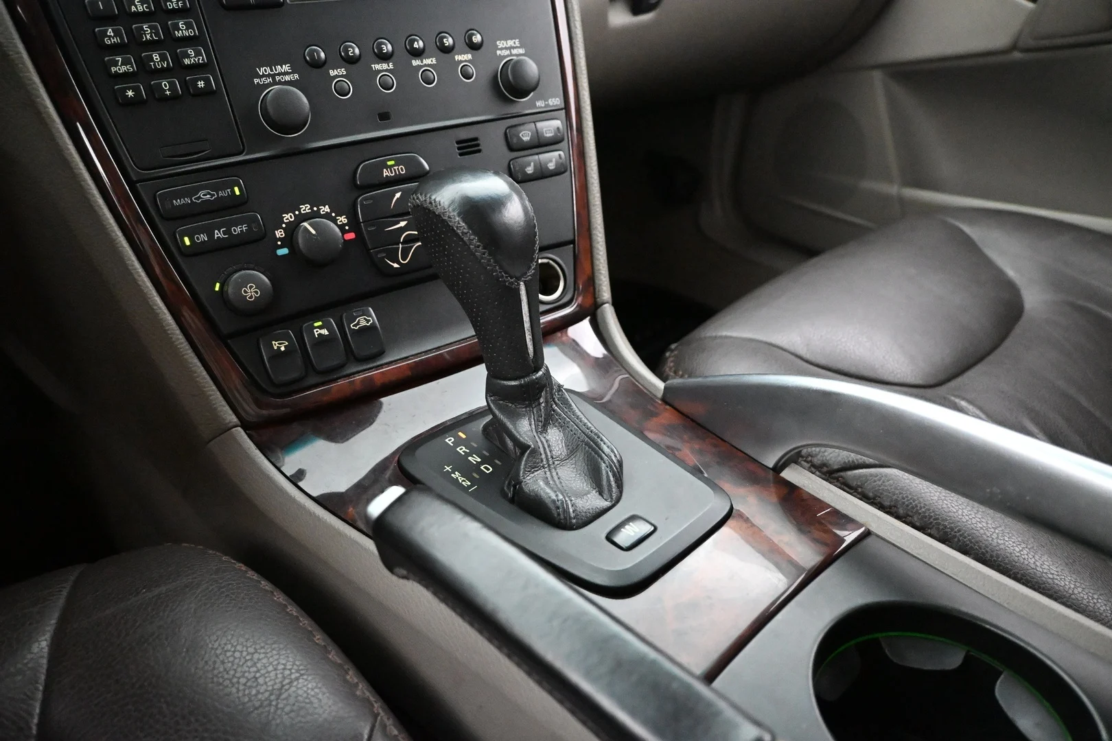 Car Image - 7rfBoU3R8rLbPtXGH7G3fj