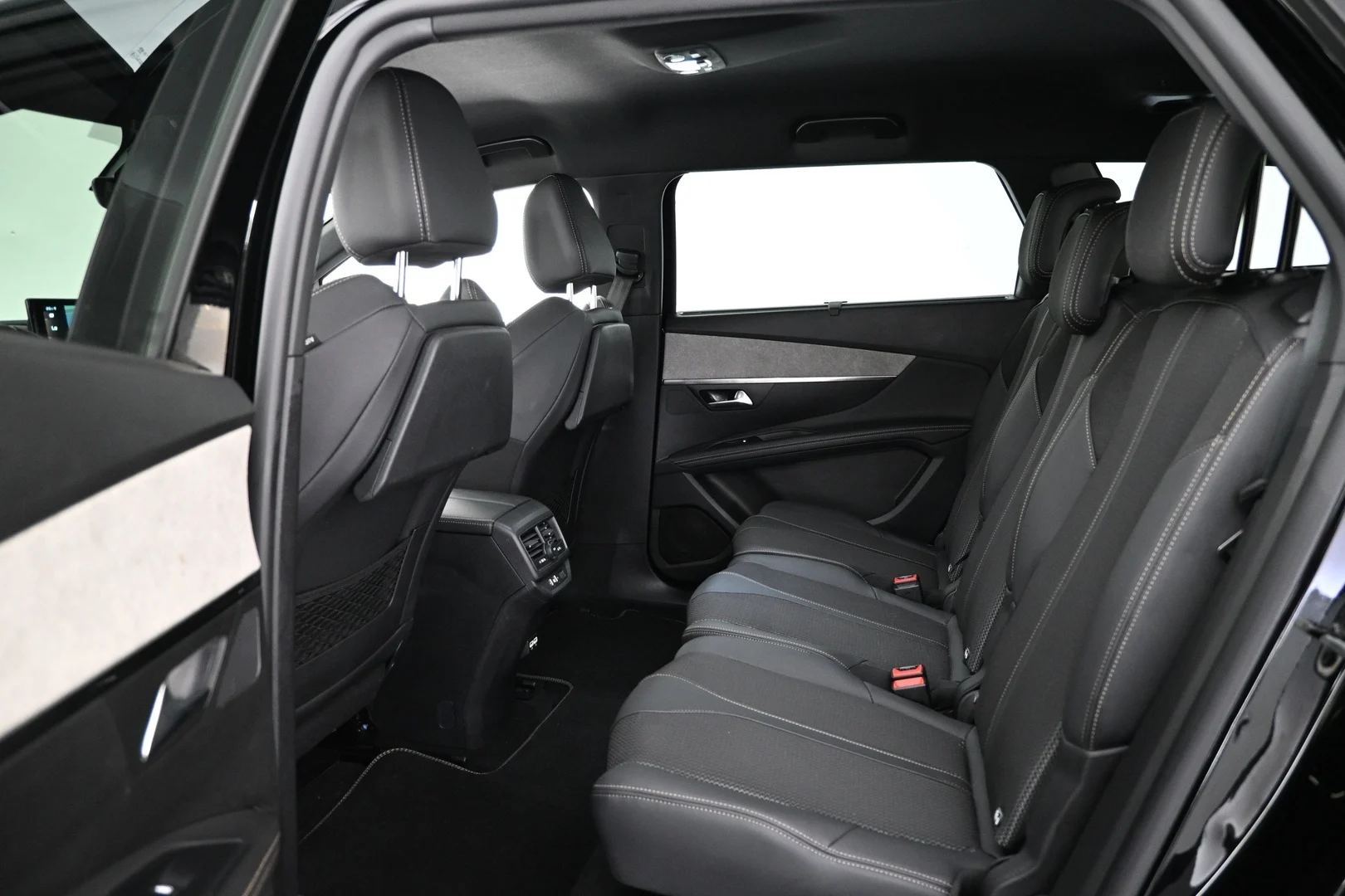 Car Image - 3kMmz6DSw0k3Lg4ZJclNFm