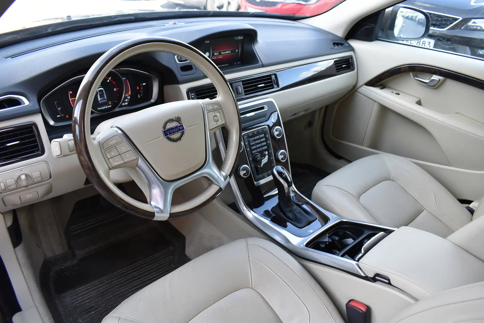 Car Image - 1OKxRQtFtiOLdXLsXKW8bl