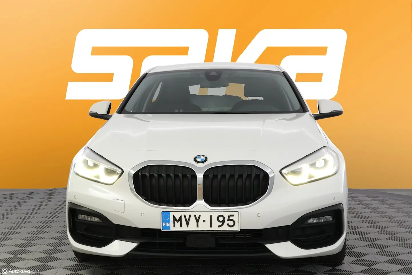 Car Image - 3NFLyRLOvOHHZrBj9xKKzH