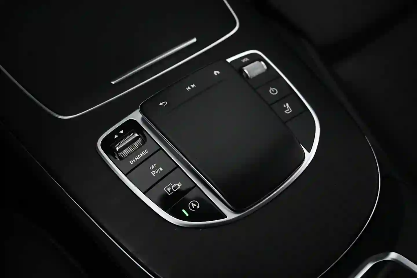 Car Image - 5kq6VLMW6qDa81fOZvqhb2
