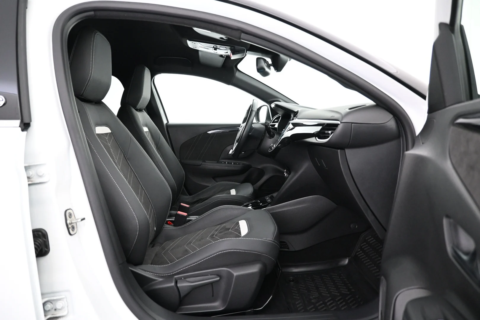 Car Image - 5CEXJae6BSreJ8tsBcq0H8
