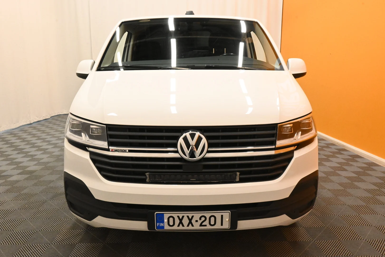 Car Image - 6S0UkQ3qijx9oEg3rE0tn4