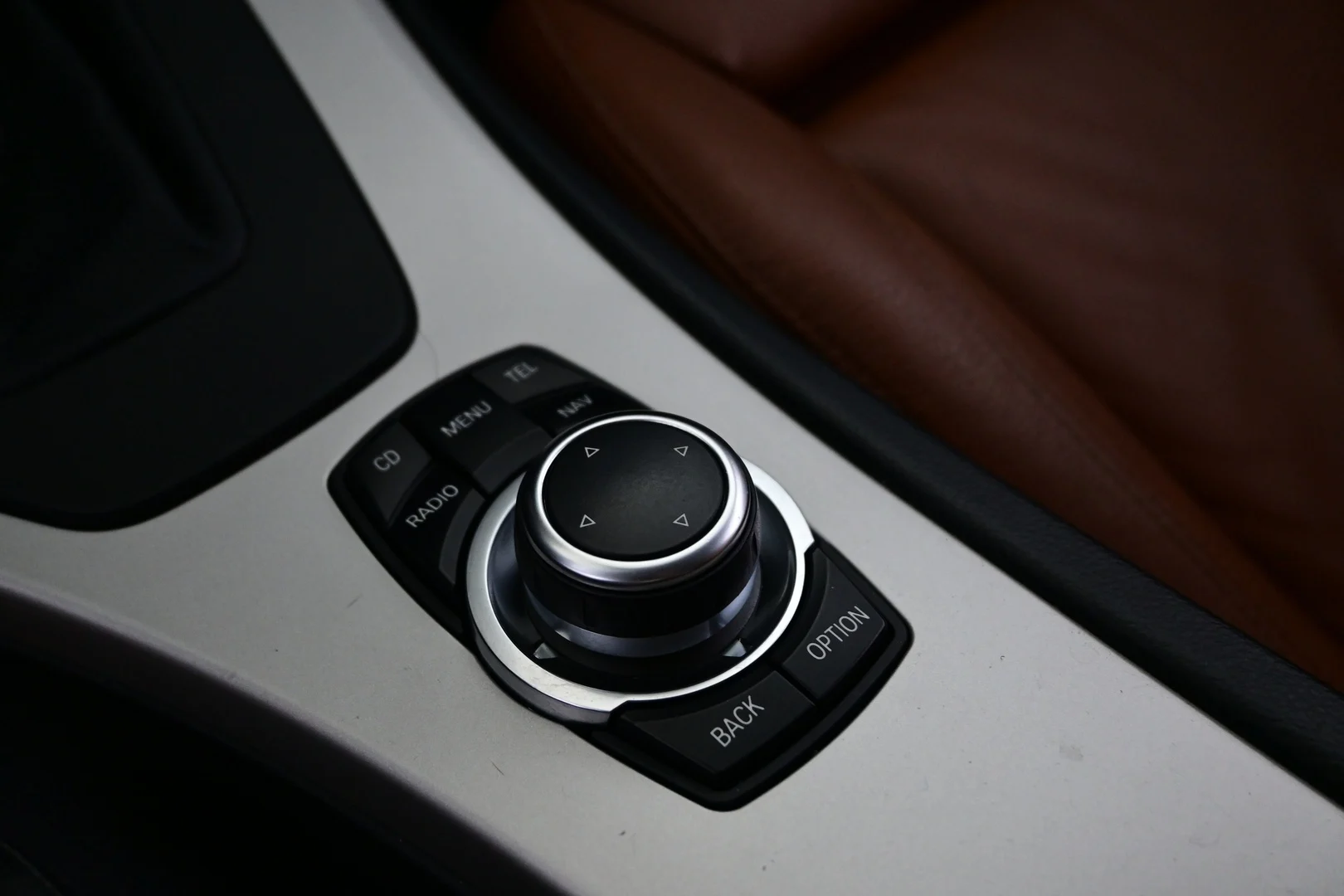 Car Image - 5kHdkYlLJEPimSB8qEM6ZK