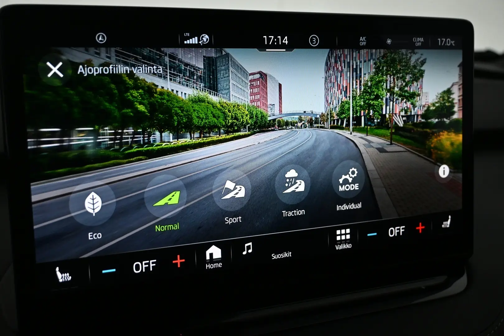 Car Image - 3W4ltdTkzK0NqUm9GenxMa