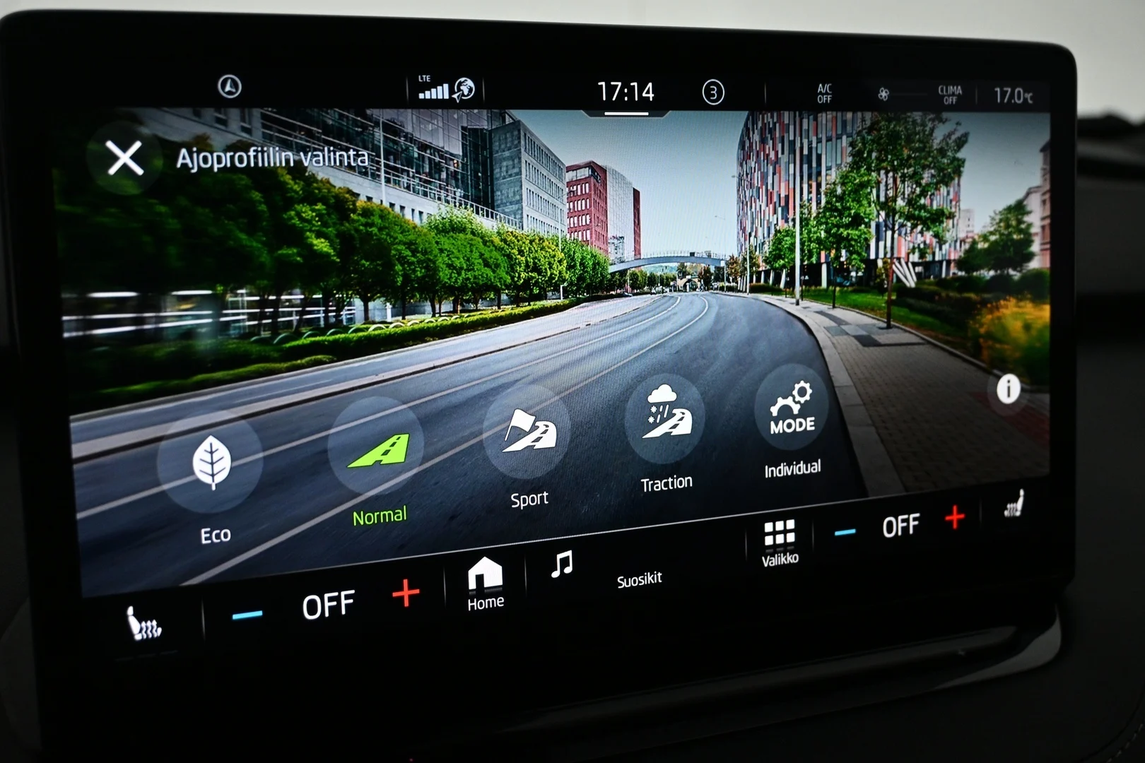 Car Image - 3W4ltdTkzK0NqUm9GenxMa