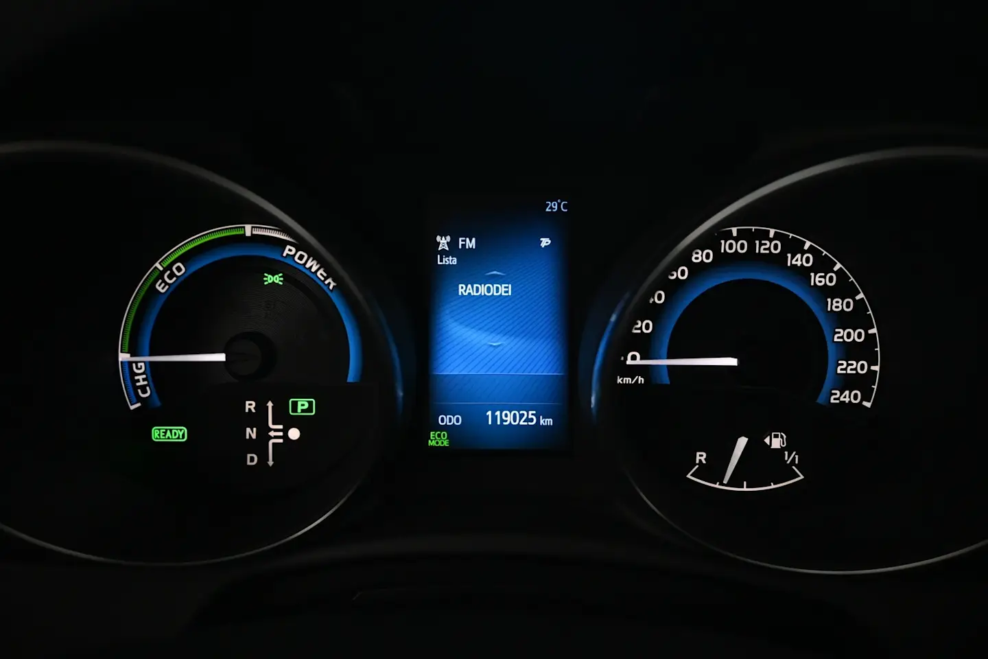 Car Image - 1YJoG7vlChOuRUp4UGqs9
