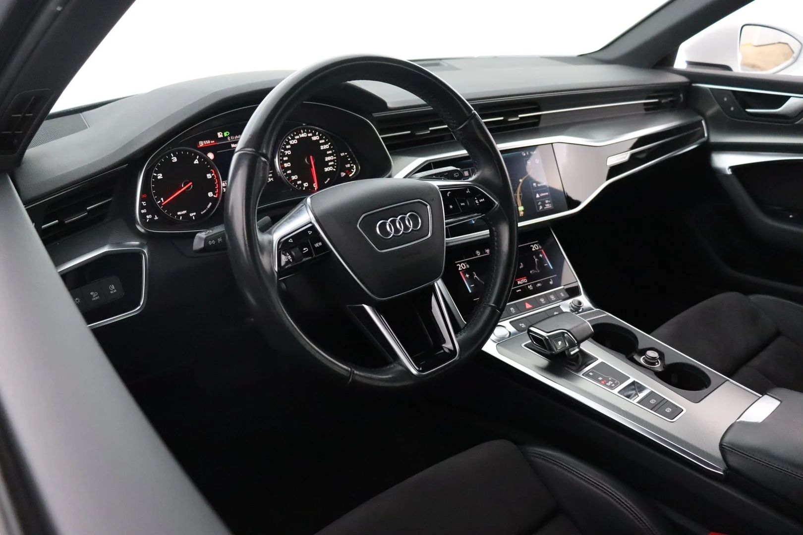 Car Image - 1Z5lSyUf84rmZEmj0agEGF