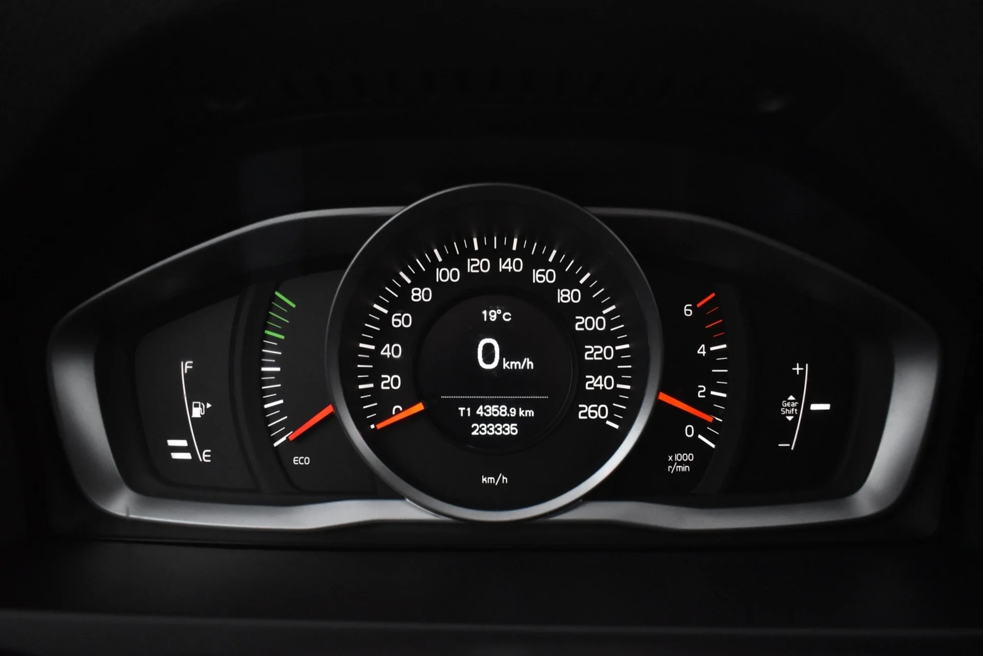 Car Image - 6gOrfLRZfSCtNzMa1Y0zSq