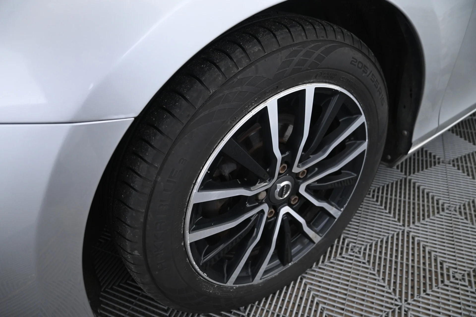 Car Image - 1kZmOirJusfFfDN2QL8f3s