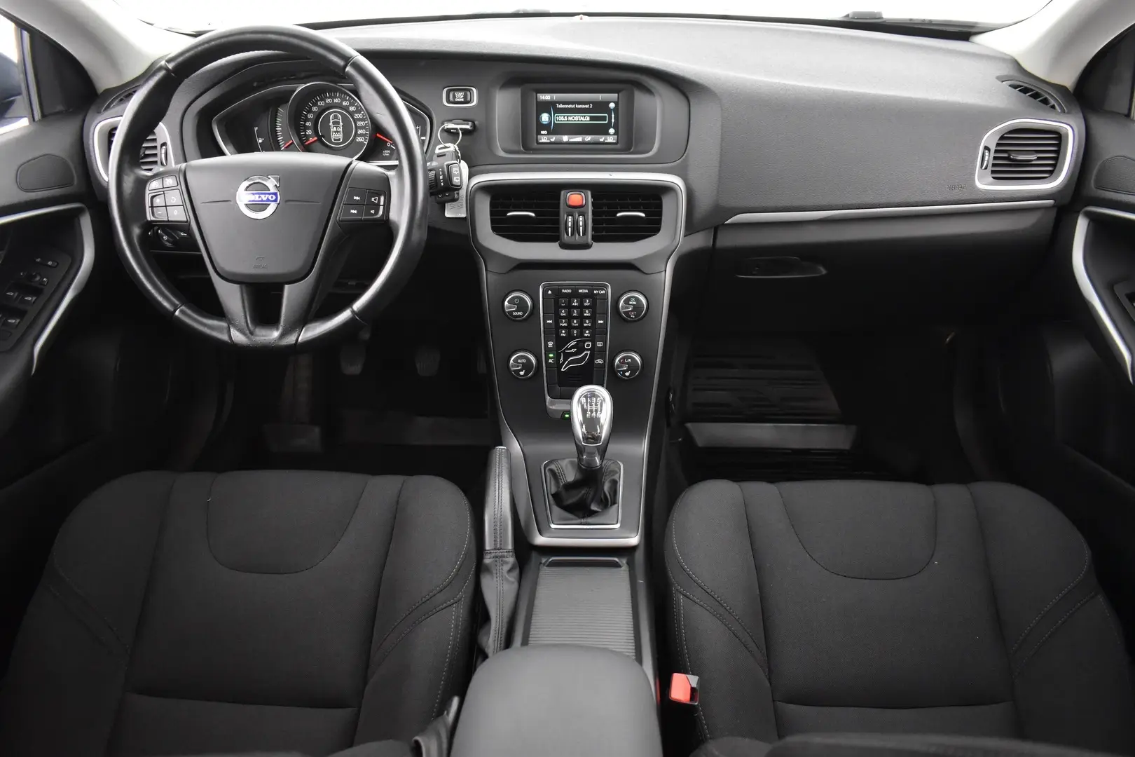 Car Image - 4XdKZnLI9bzWw1k1FE8D3d