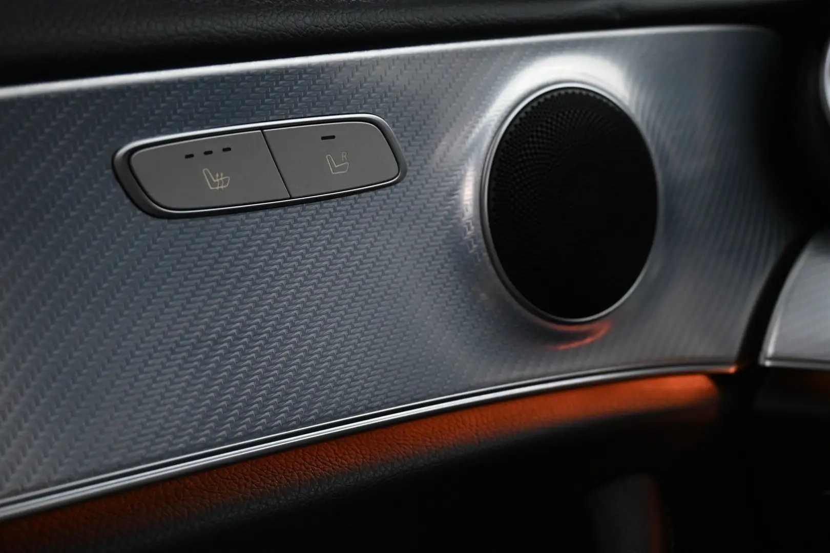 Car Image - 21YgWEP1tylFiEpQBIB64w