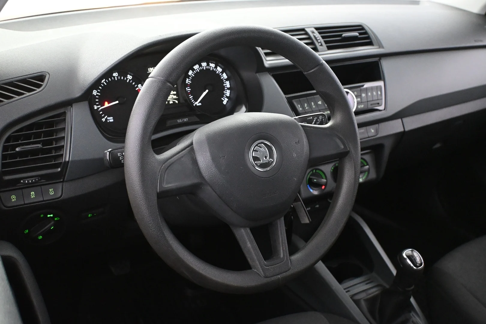 Car Image - 5j7MdpbU1jUK90T0DrjV9C