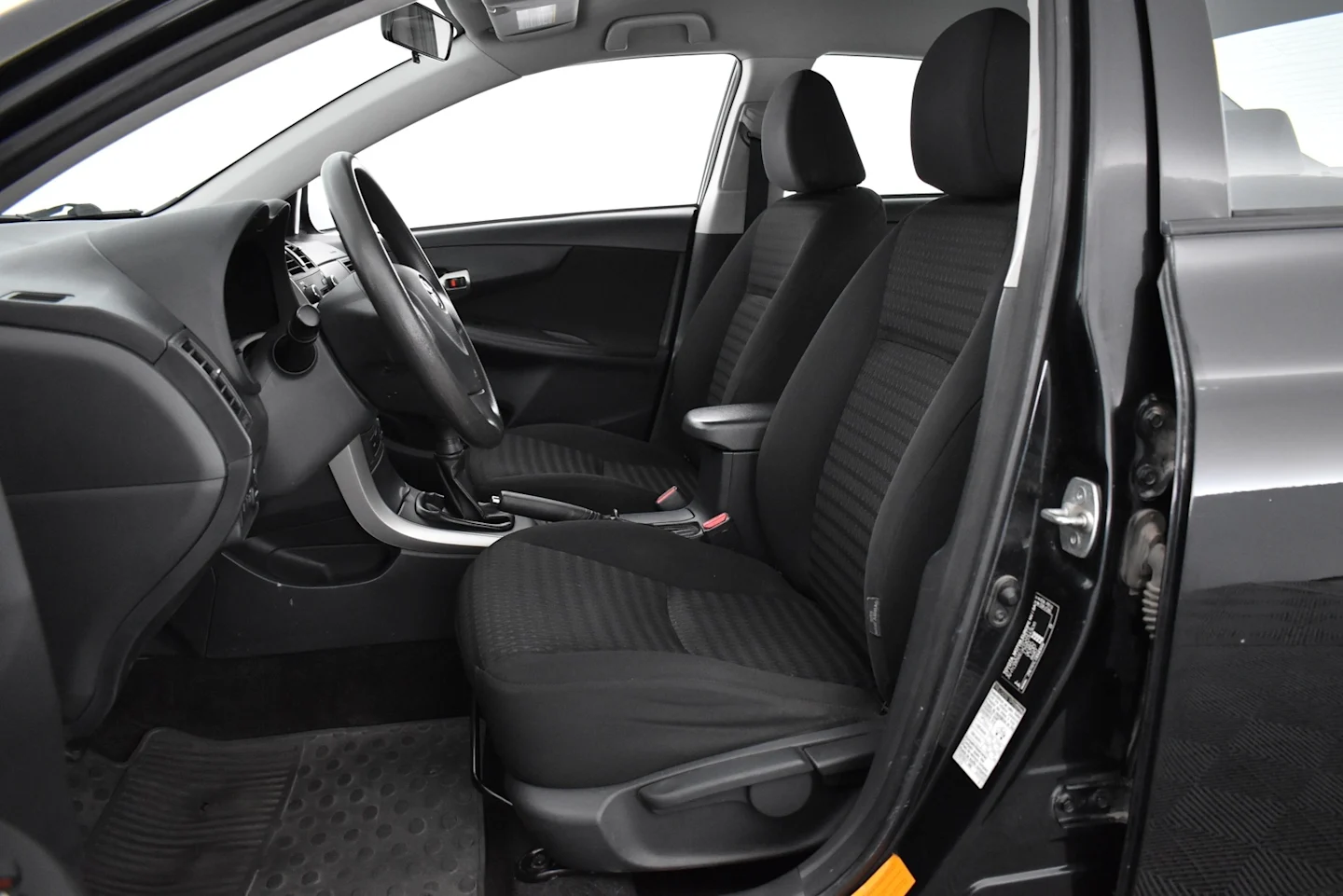Car Image - 1Smwlhx4tRIvB8eBnEoa05