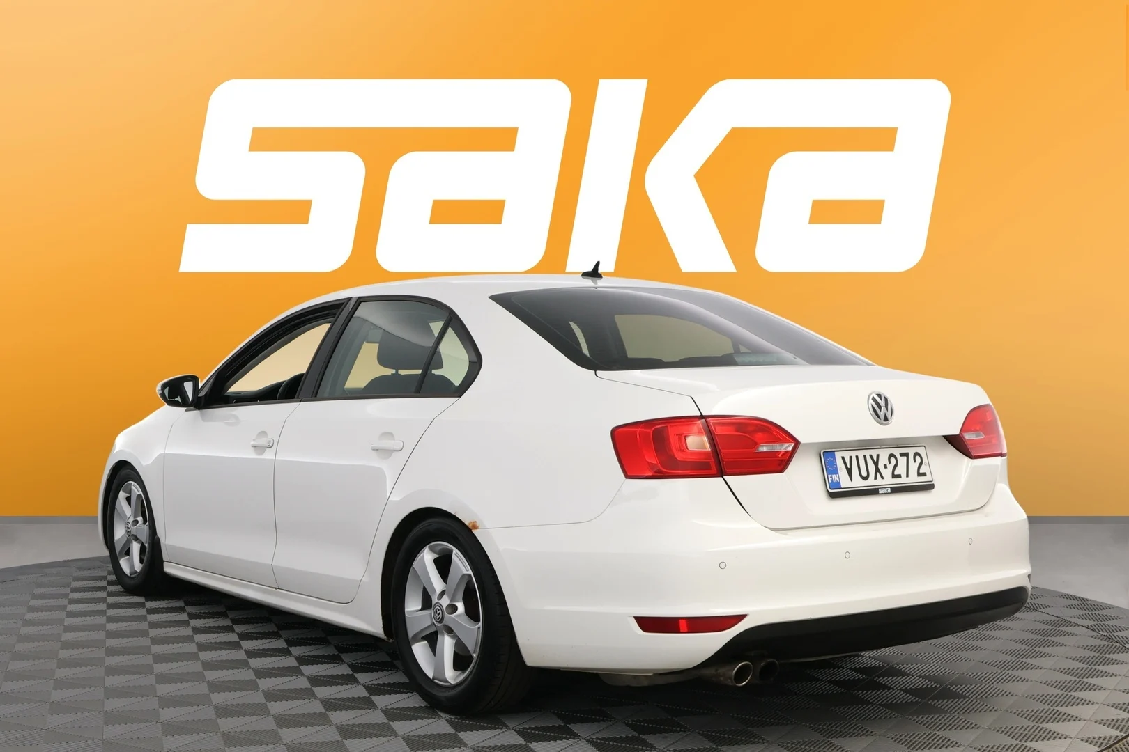 Car Image - 2yN10lbbtBj475sCoGnaEP