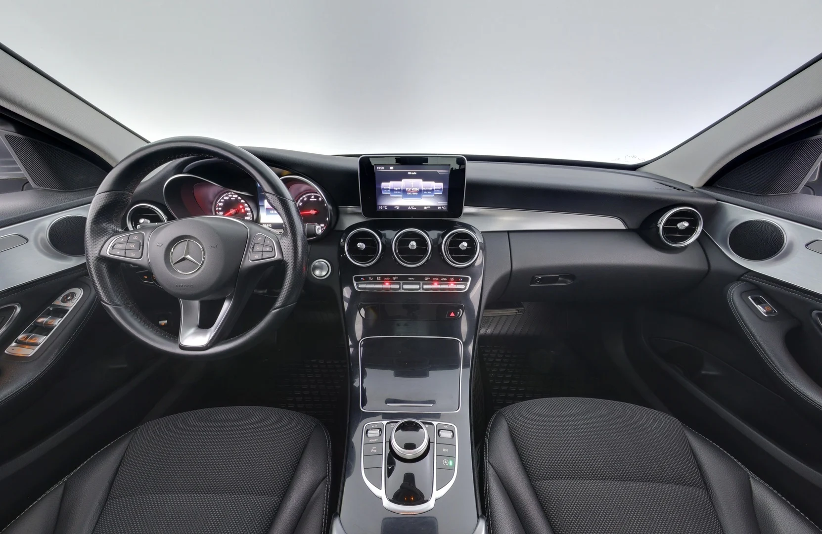 Car Image - 1TrvBSQlrkAozOUvFCDig3
