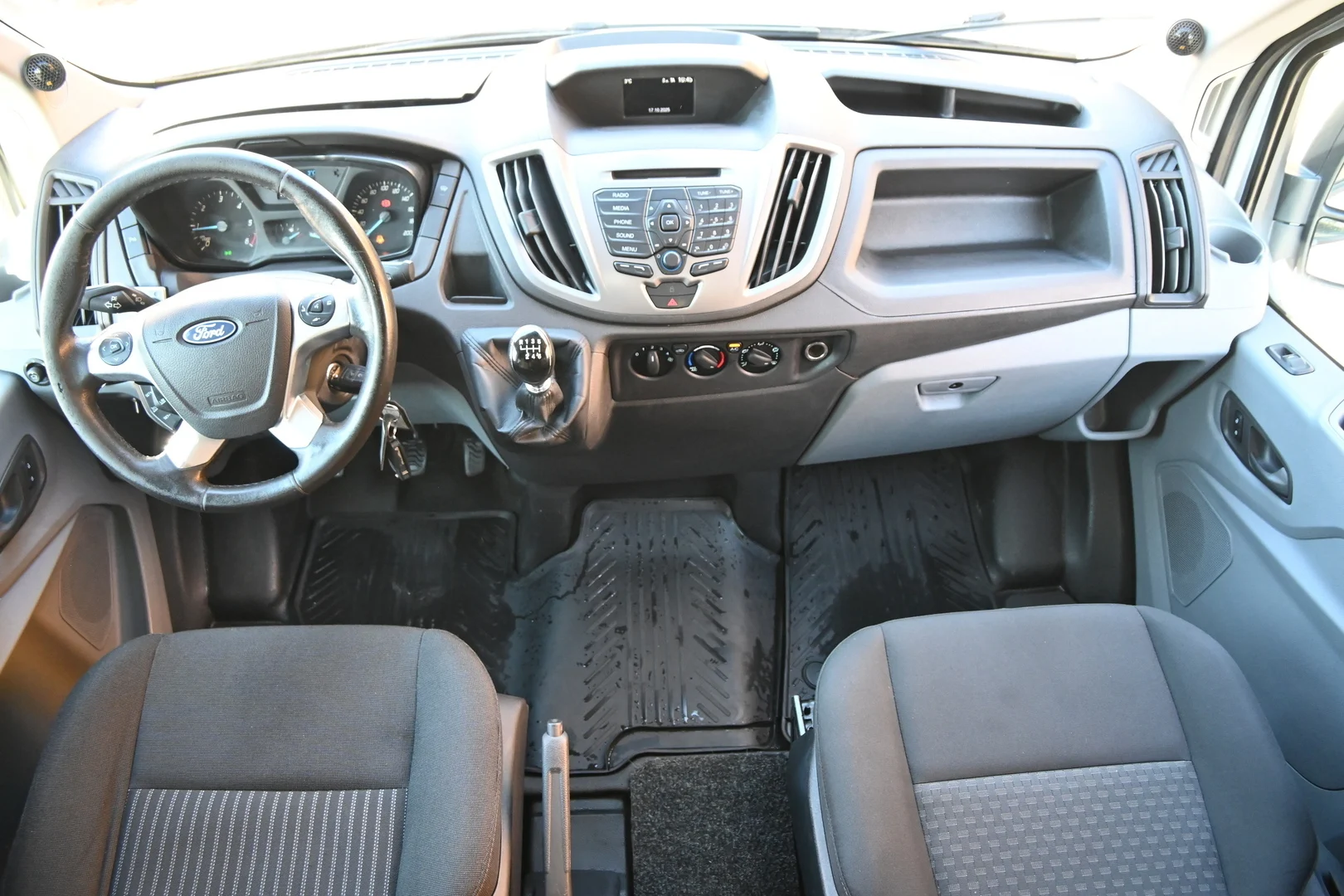 Car Image - 71YmdMi81vc3R54V2usQS