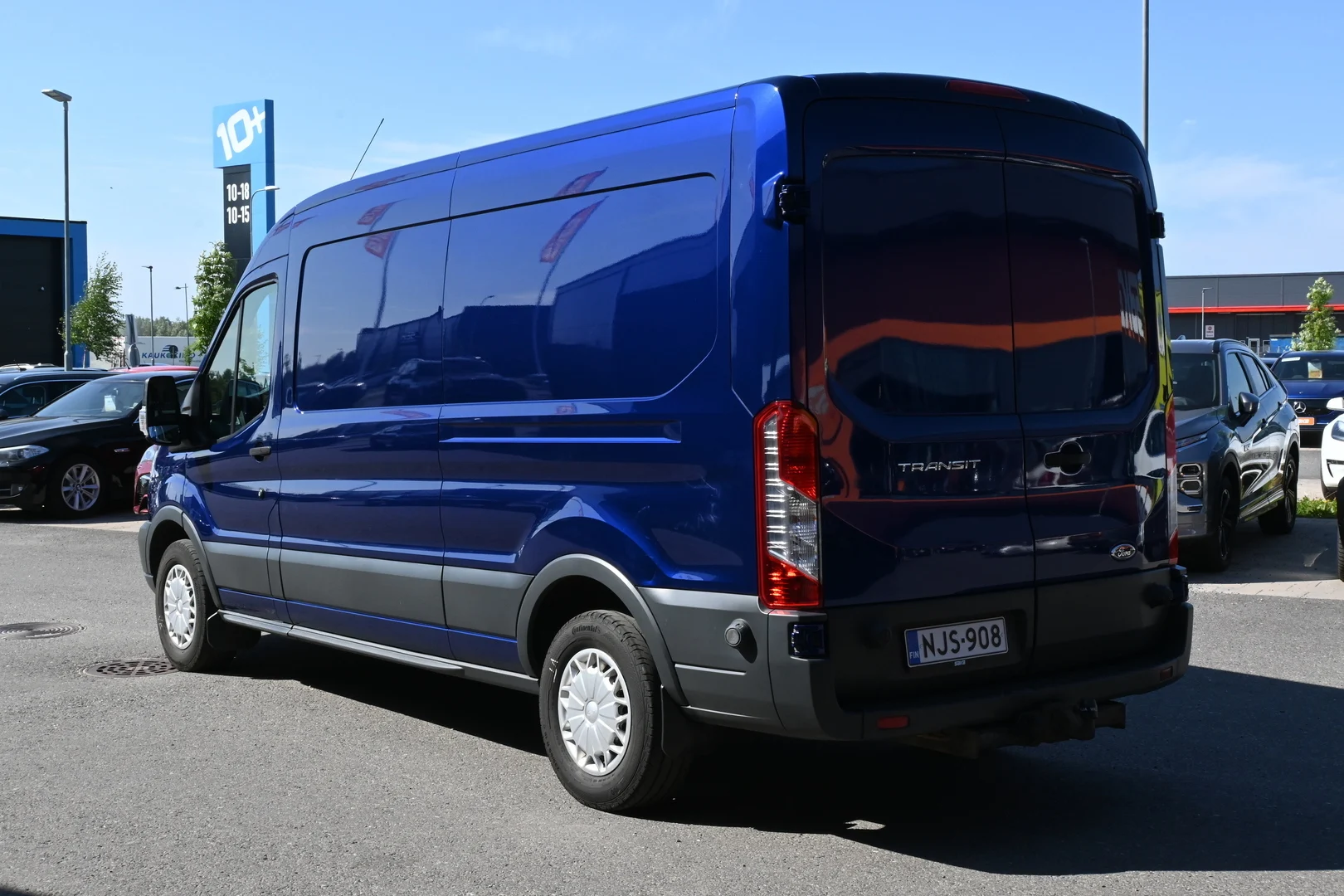 Car Image - 2kTeNvrbifuB3Ot6yRUzte