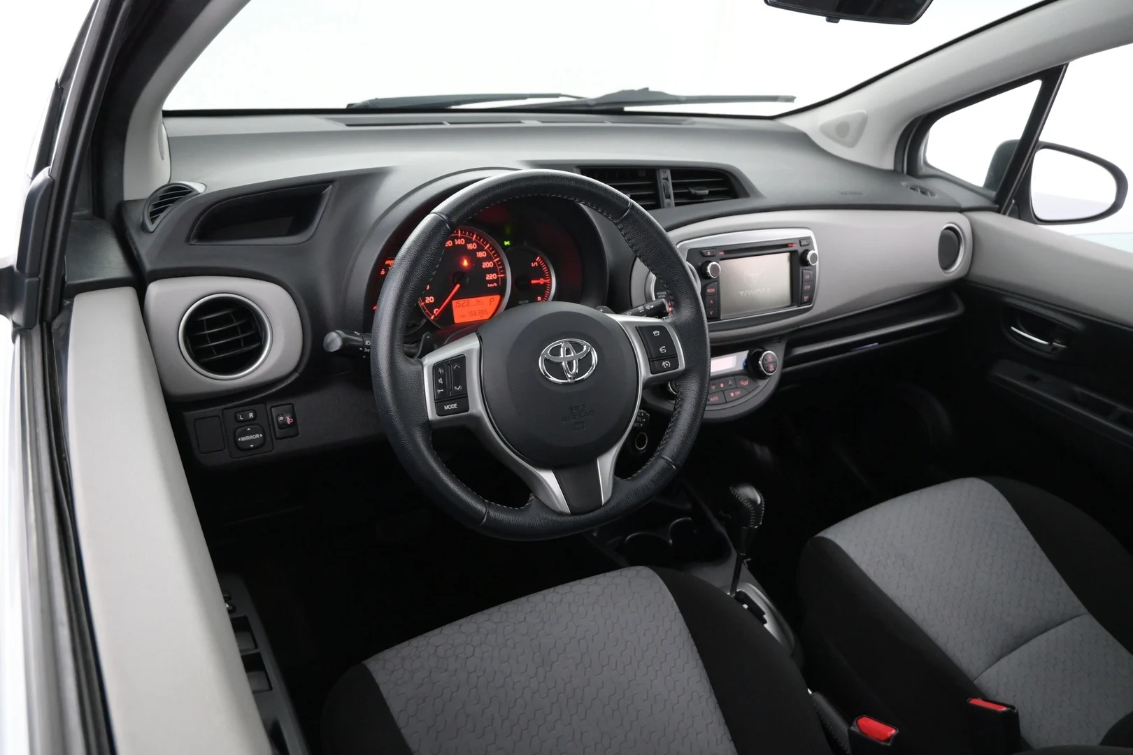 Car Image - 5Ooin6qHt70PeO6iKZSeEg
