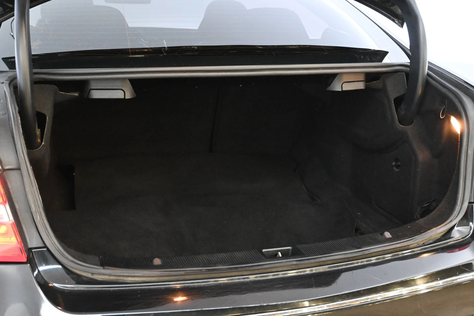 Car Image - 6grdrfJCHJnnmjxyrIzPSa