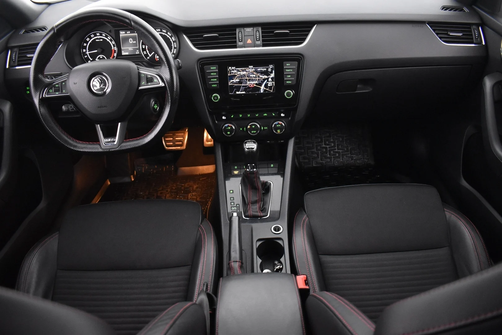 Car Image - Q1Jq1CgJvllS8f19PlcHT