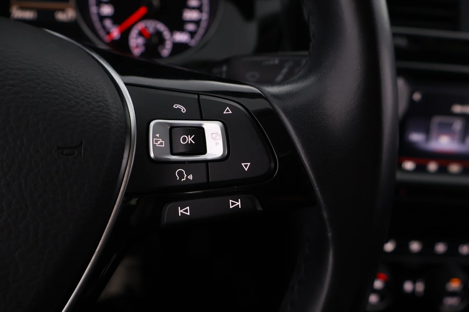 Car Image - 7w21B26TkGX45J5el6KNas