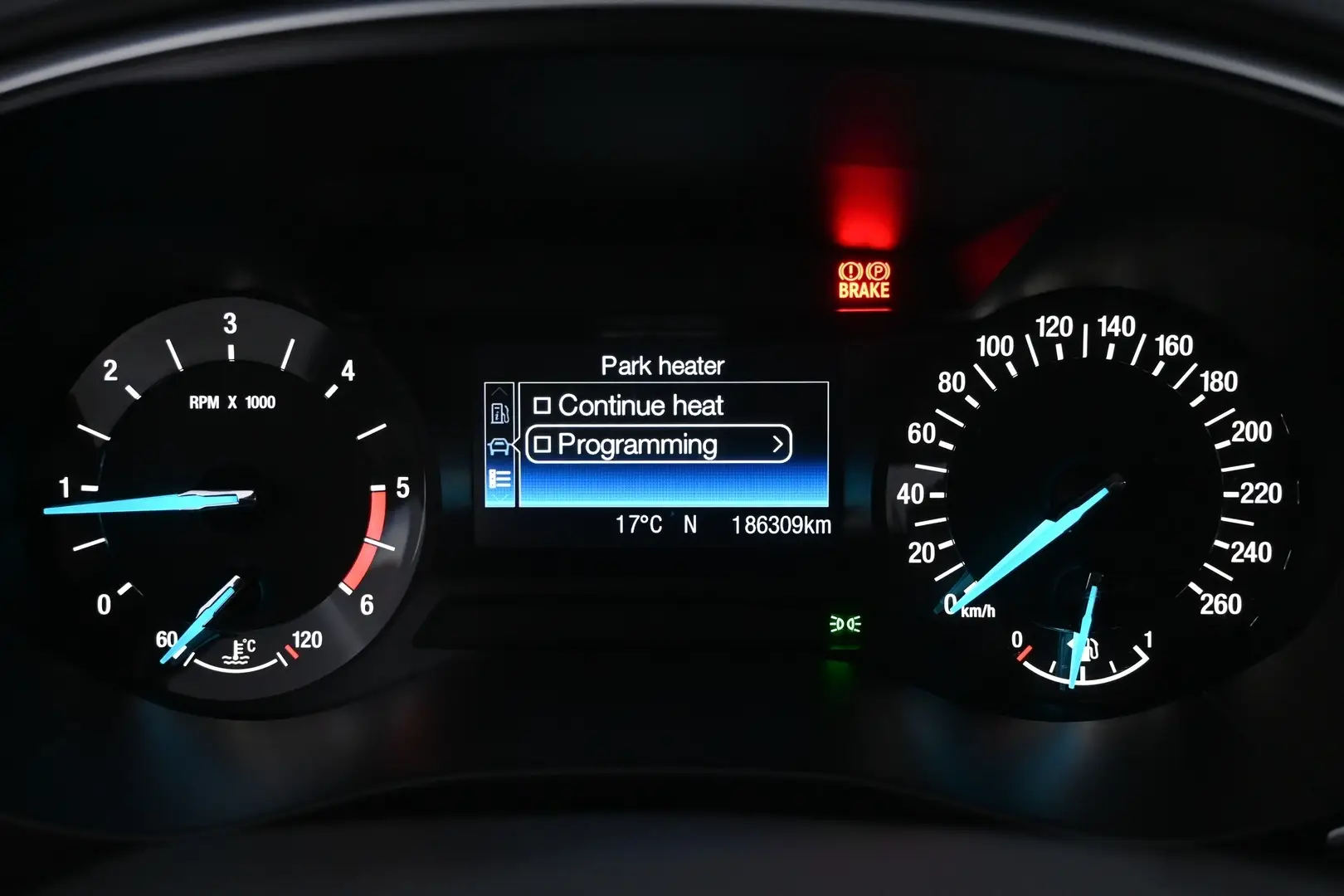 Car Image - 6fXmm6jfspcCfXrKNEWZcB