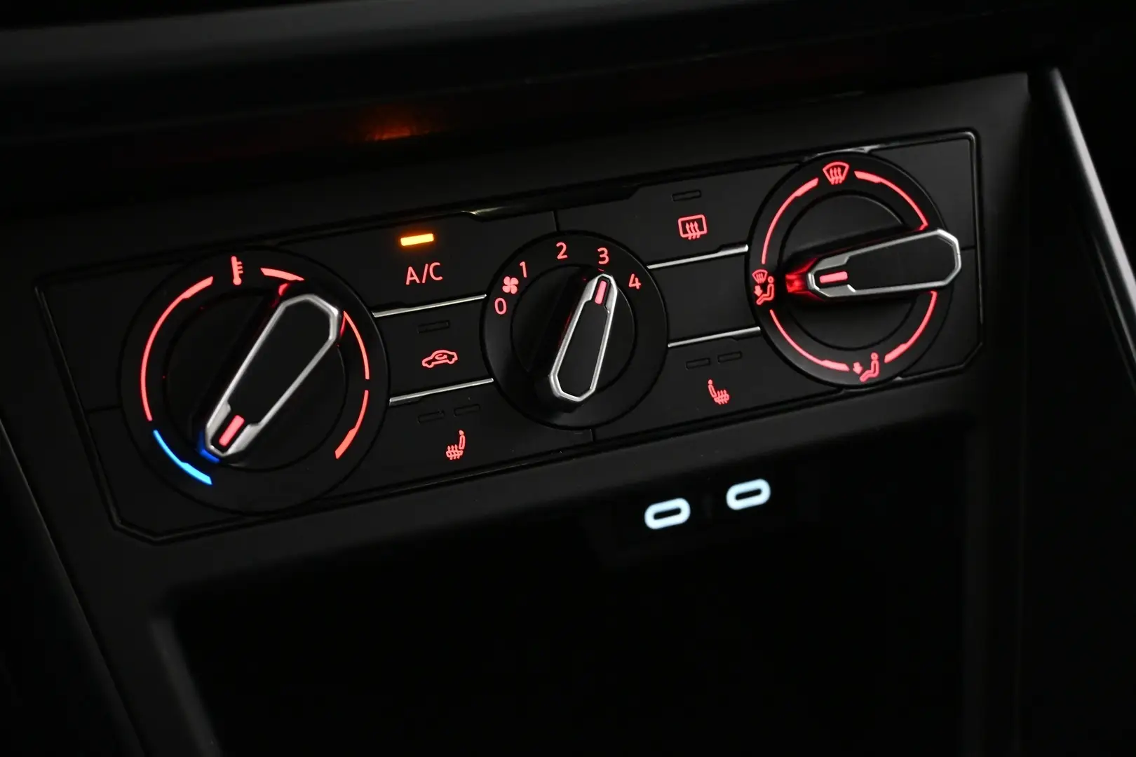 Car Image - 3PNhivuCro8ZEQkOdBWdtA