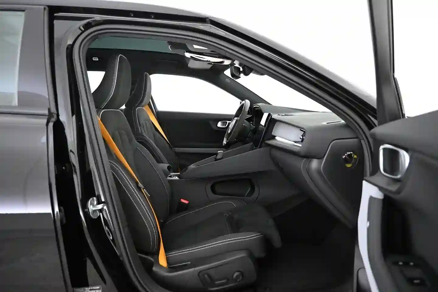 Car Image - 5ucYBItcKxOqgpalUhYqCl