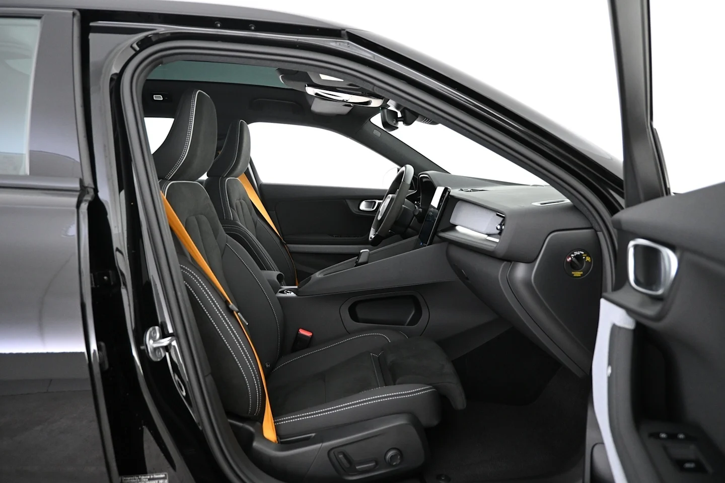 Car Image - 5ucYBItcKxOqgpalUhYqCl