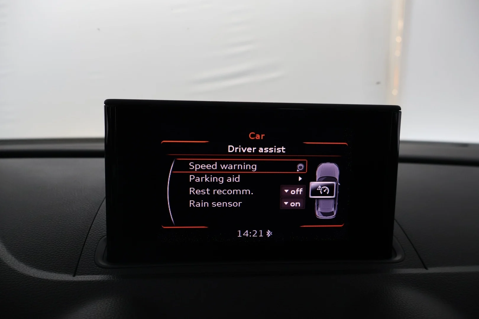 Car Image - 1gbi7bpJdICcSr129y8QsH