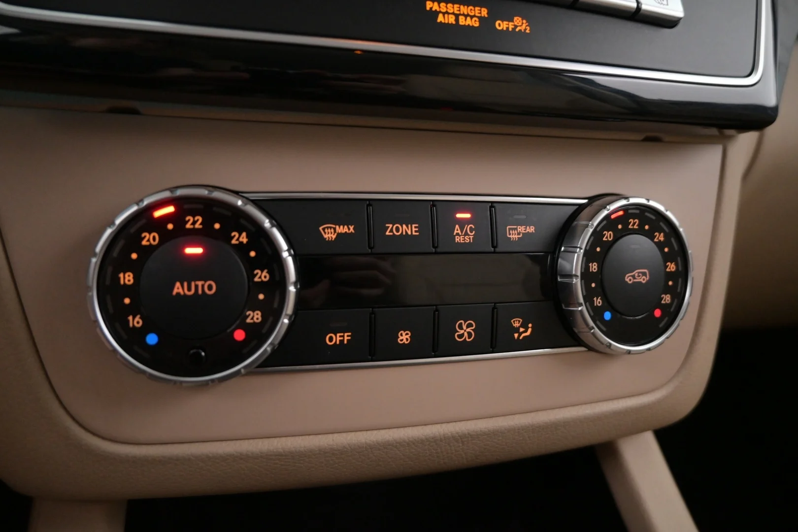 Car Image - 2QhEJfl5J3HzsHCX3ubMQO