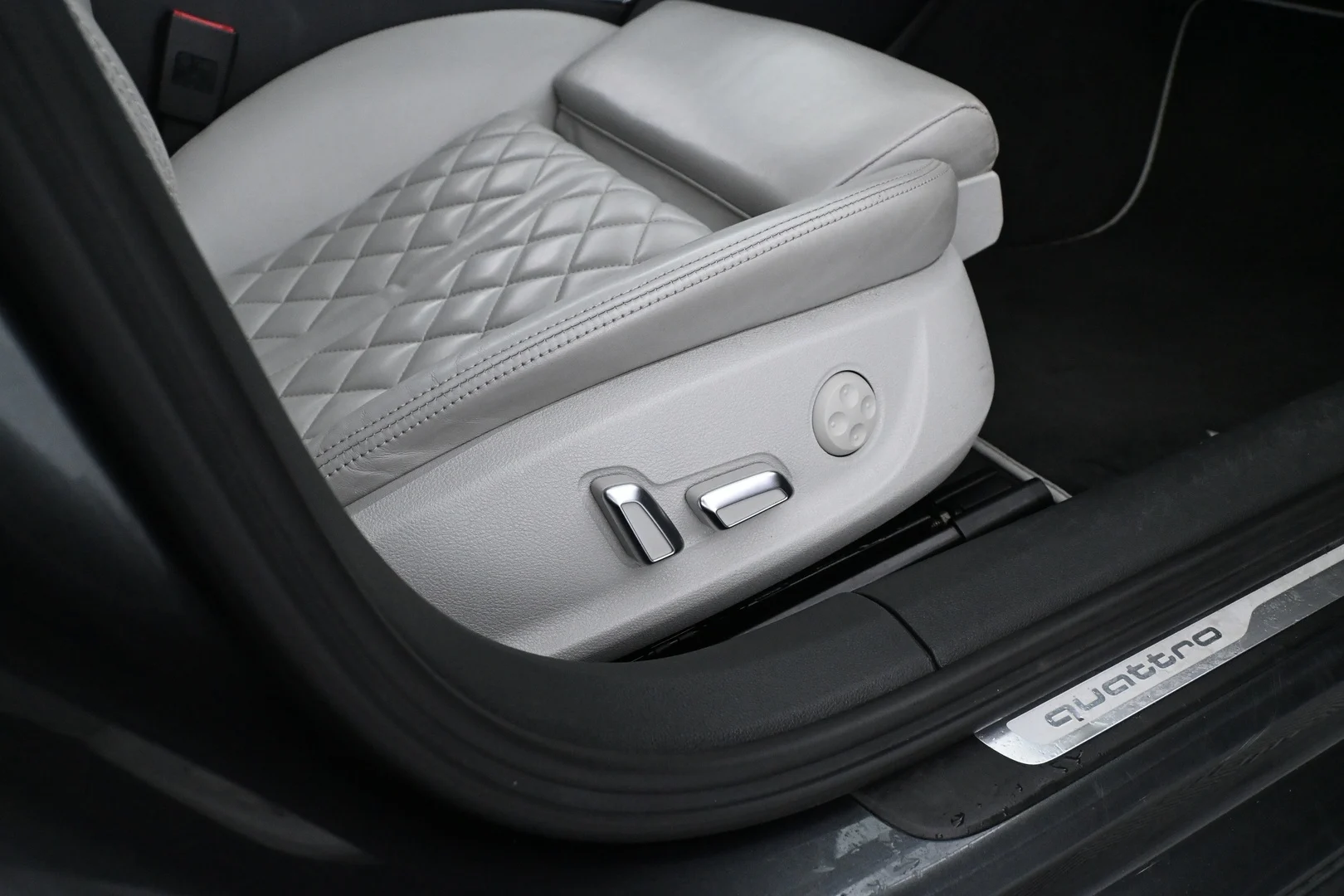 Car Image - 49dp3yh6AMjJG3b0cuWbsh