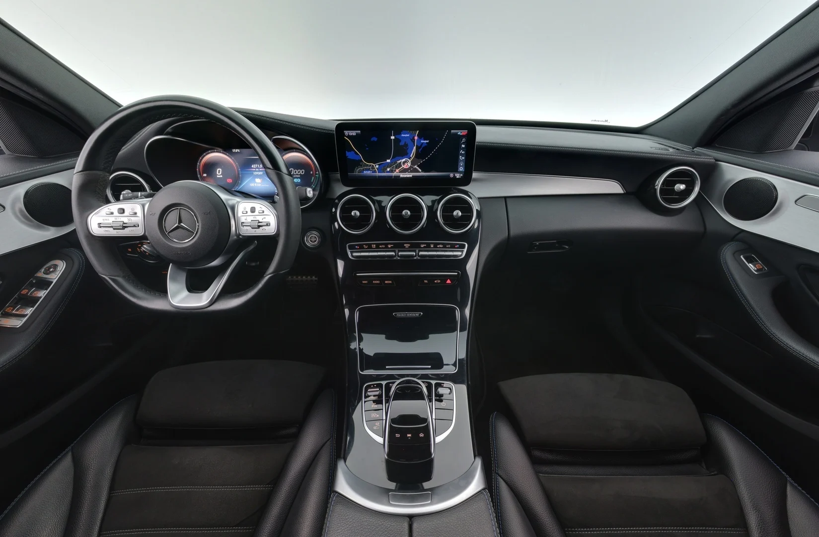Car Image - 3DaVHPMoBYuKLsY75iiDi1