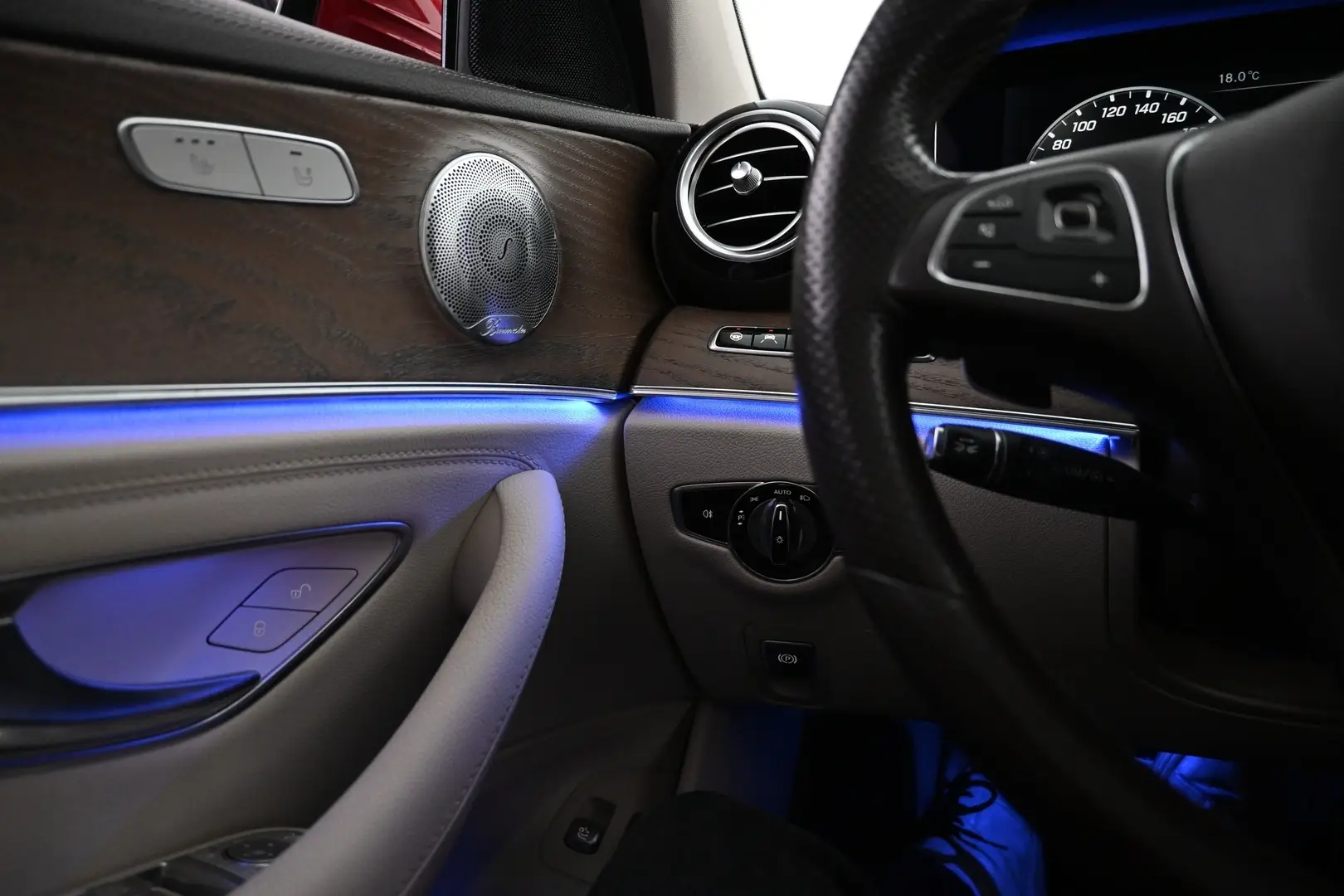 Car Image - aQP3PefgWCqxjXjxu5vbH