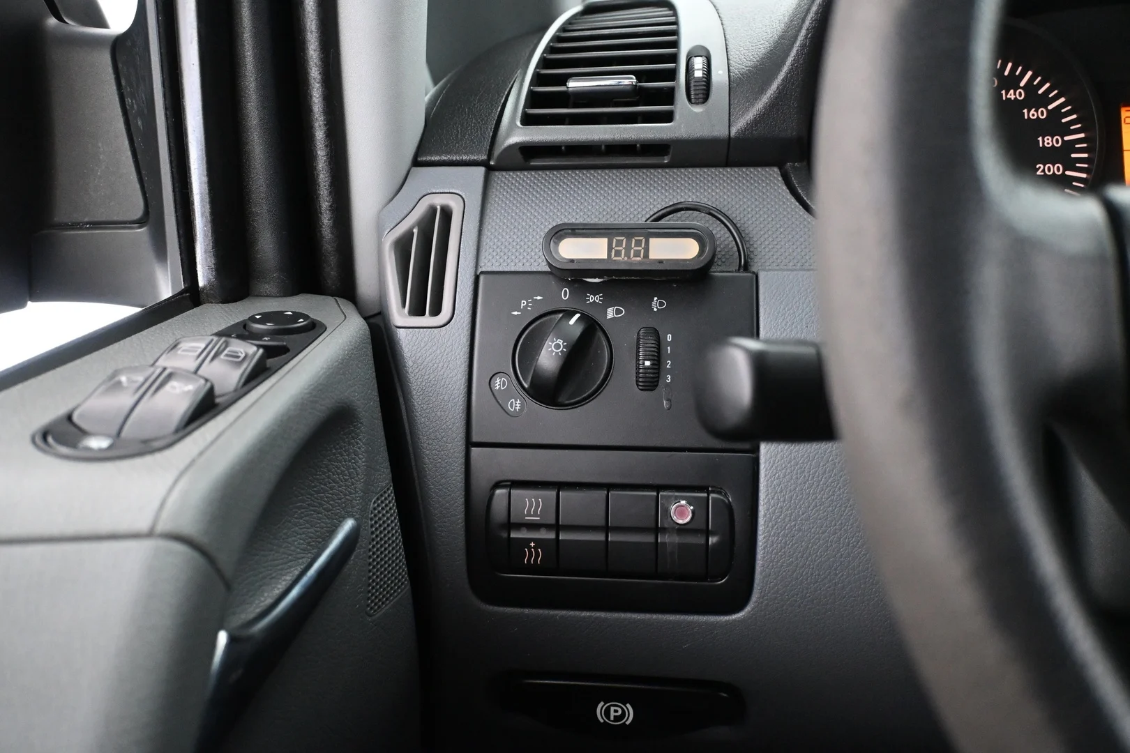 Car Image - 5bW9s50ZMx5IOeMG5CdnZj