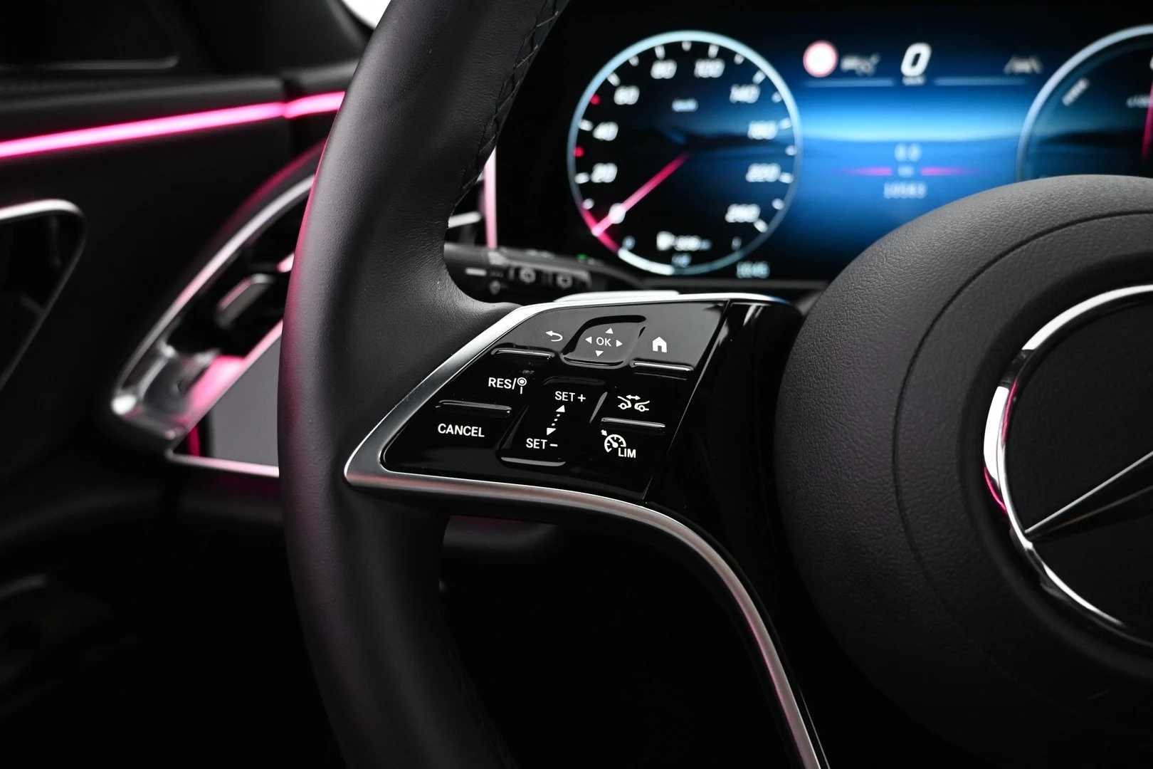 Car Image - 4psRDgWAE9GfQkgwlQinUs