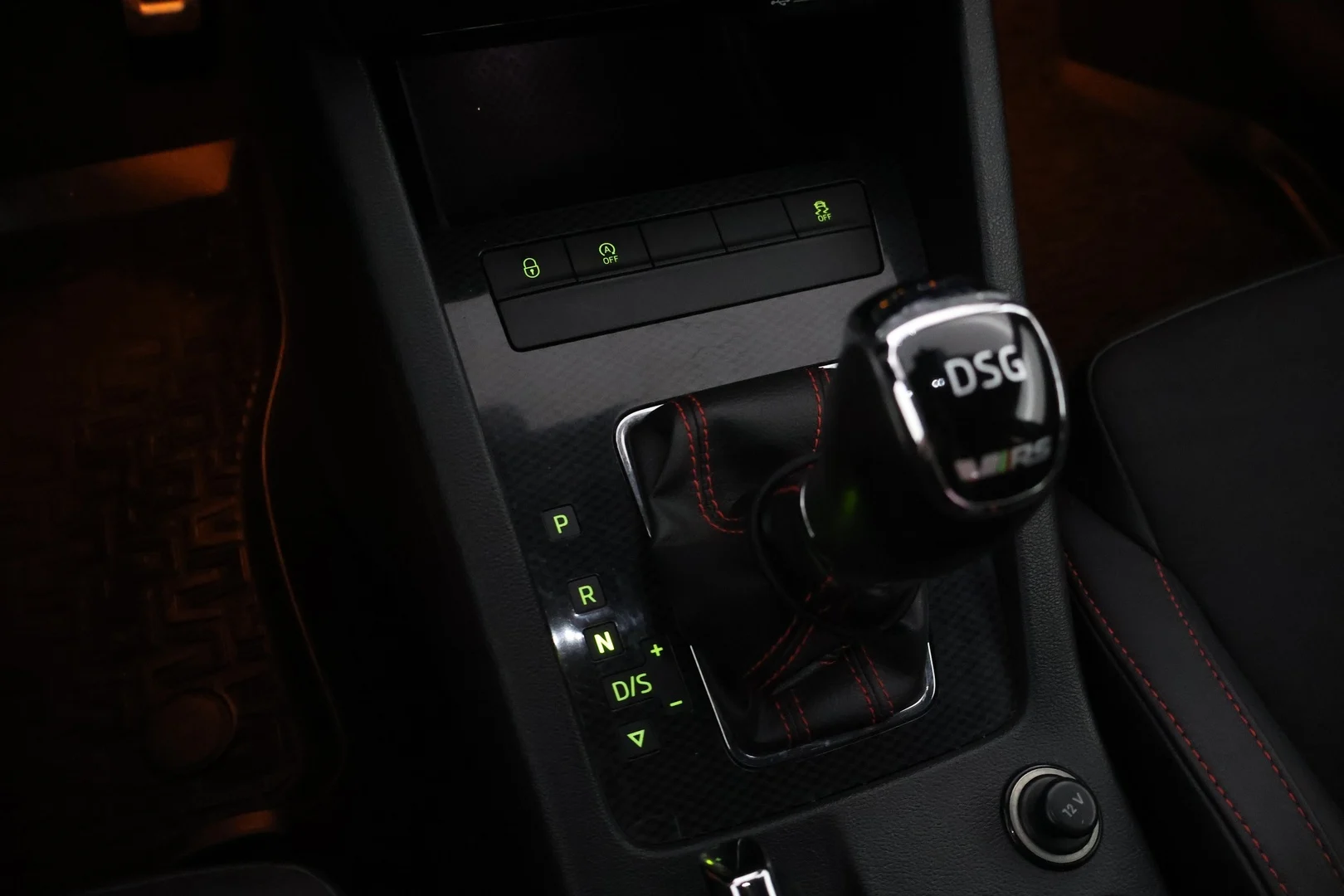 Car Image - 5ivPSMDD65bIRTDPOXkr3J