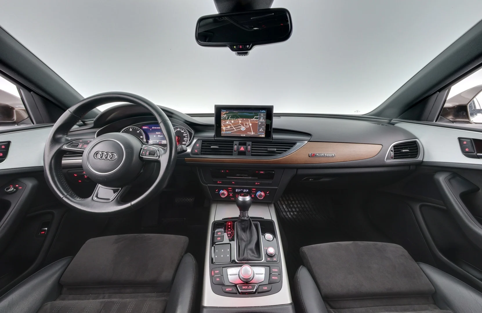 Car Image - 7skFMNbUN7lOyxAdi2nSSo