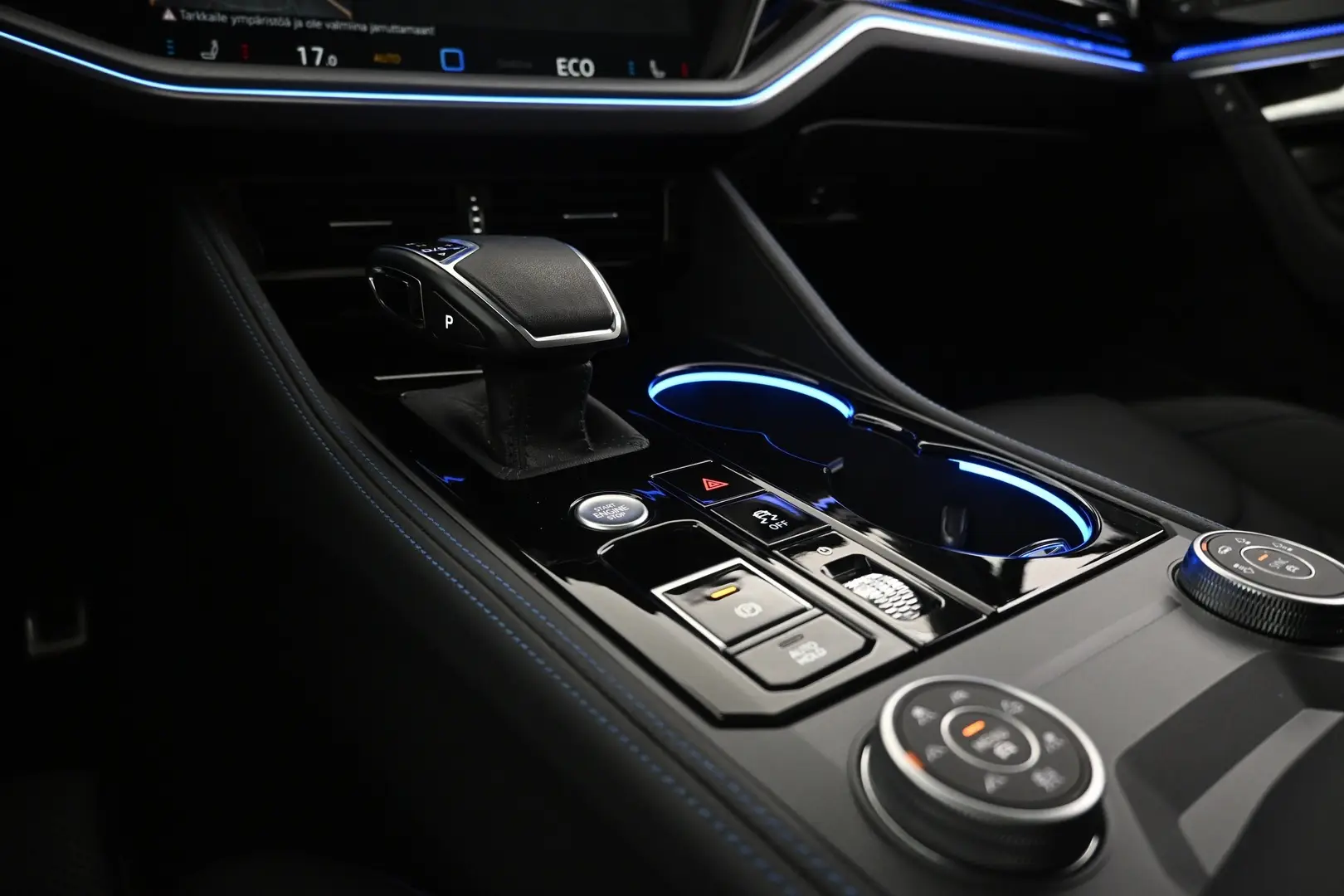 Car Image - 1ekN5JXrq9NzDKDStVcq8b
