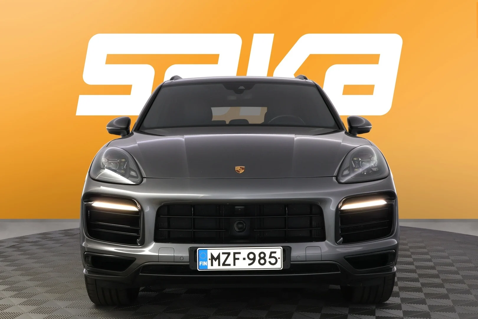 Car Image - 5ZcoXxo3Rc7uYLCBpwpMcA