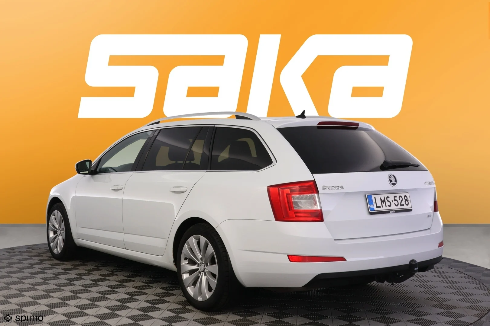 Car Image - 7L1sp9m9TnY8U71oJalGuT