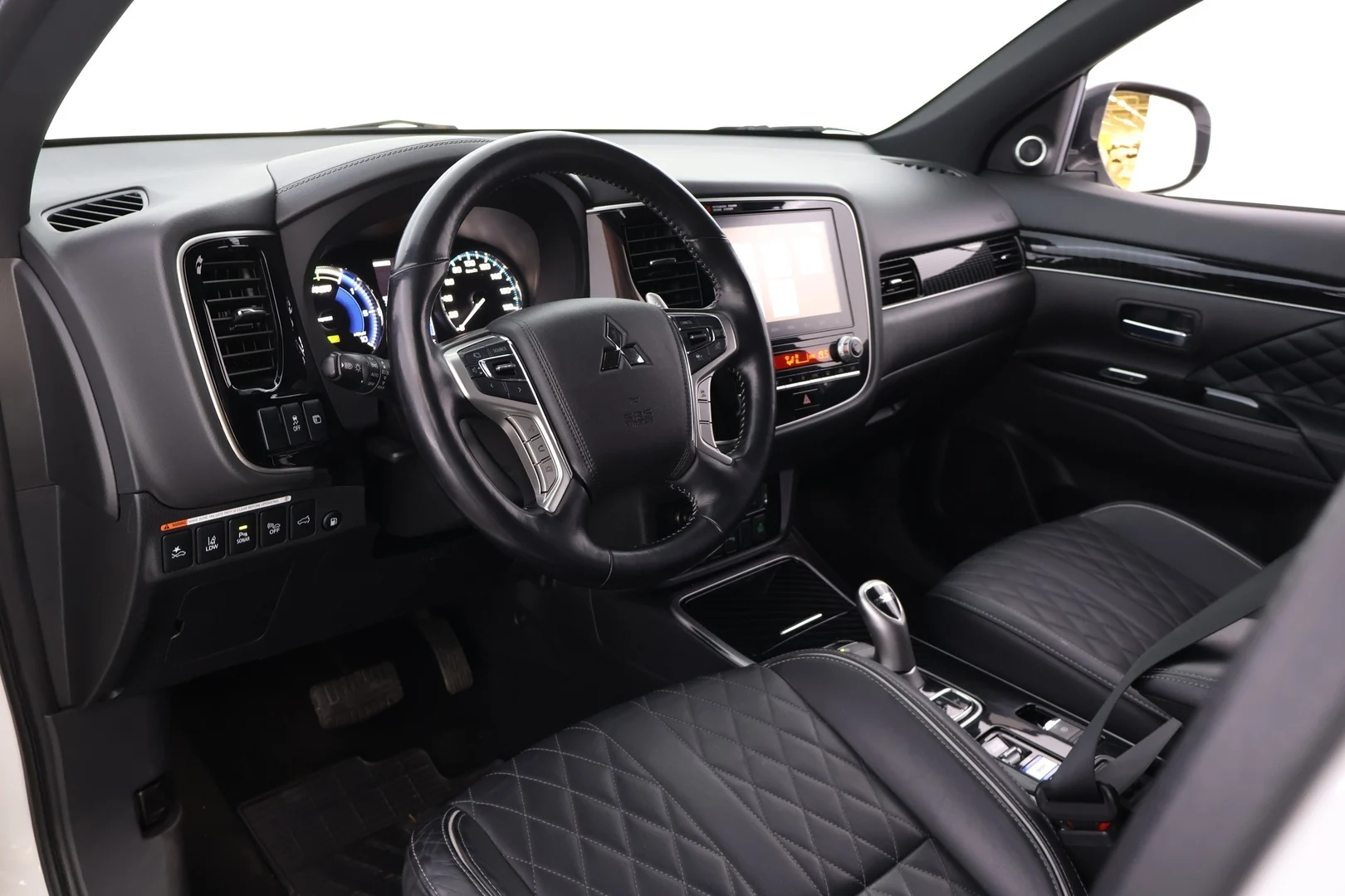 Car Image - 2hPN6NabmMF0SSYtjuqdFA