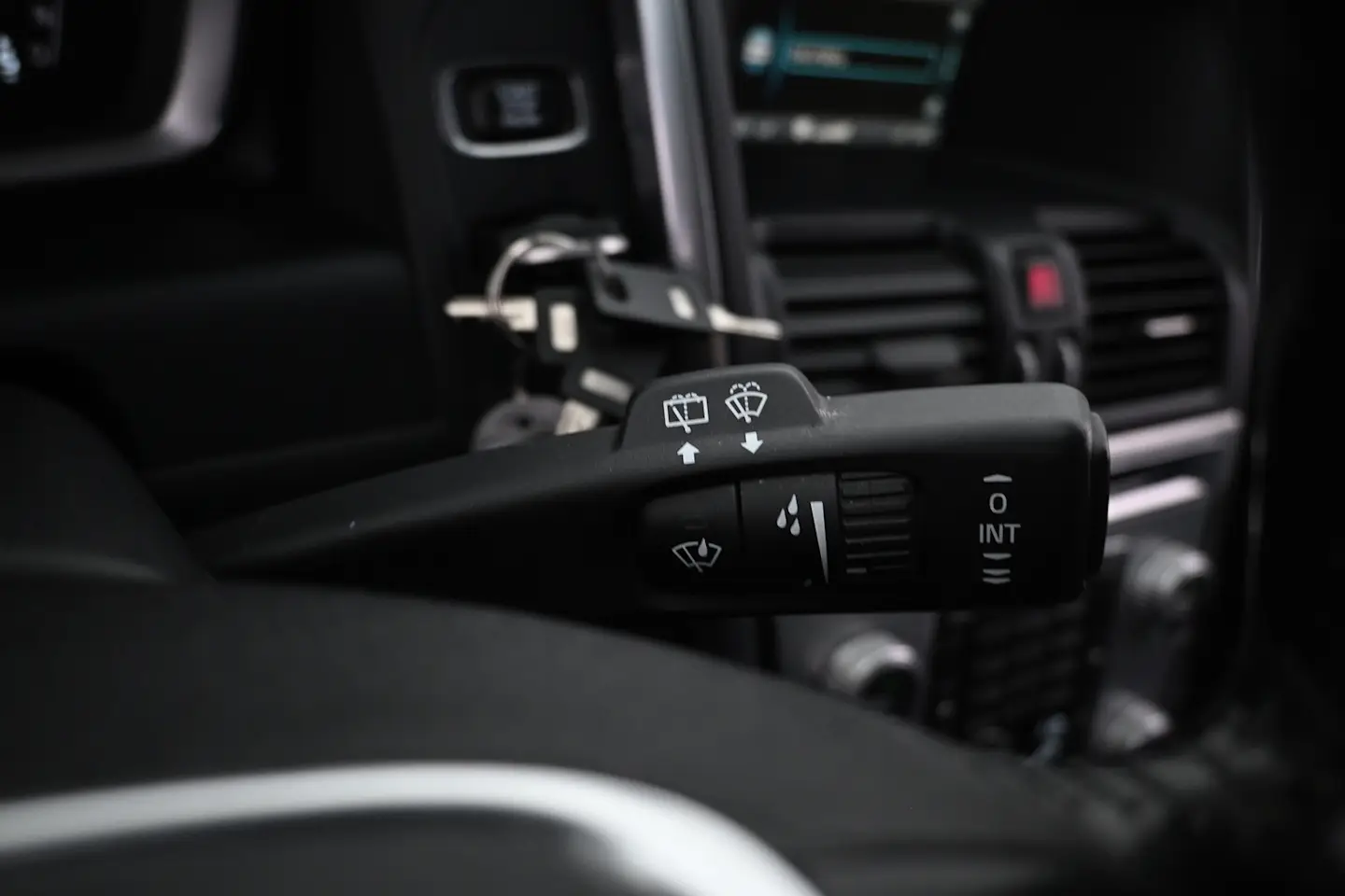 Car Image - 6D8sjKBpyiyjAoScNEot22