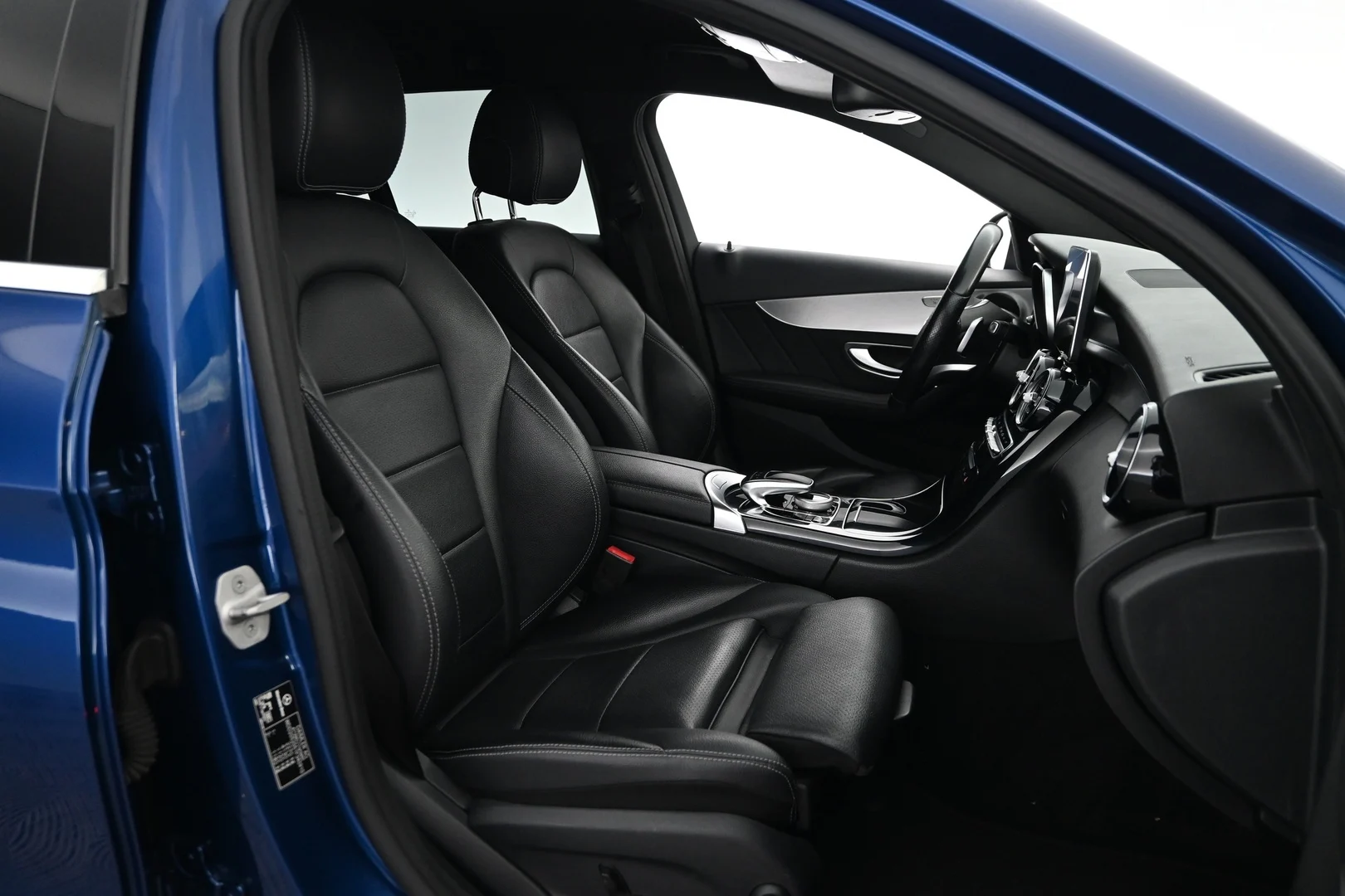Car Image - 3sLk06tjJ4f1imHe6GzBog