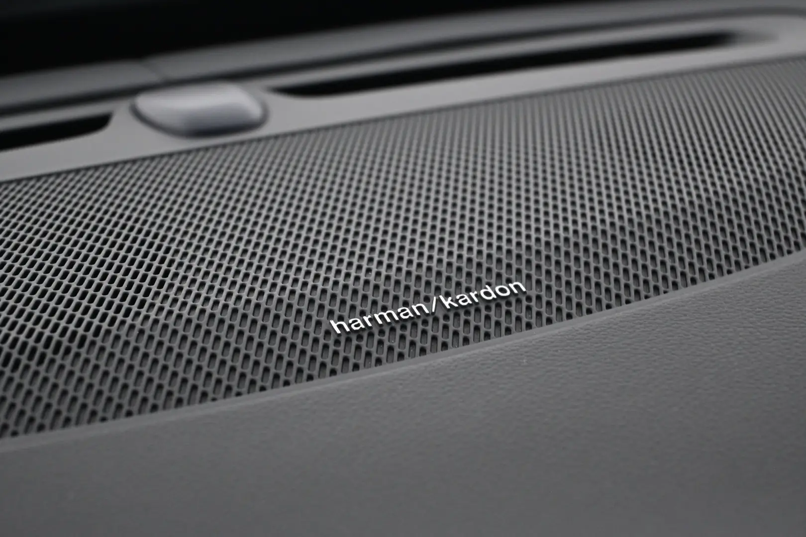 Car Image - walpfssrQ1bkXWC970ktq
