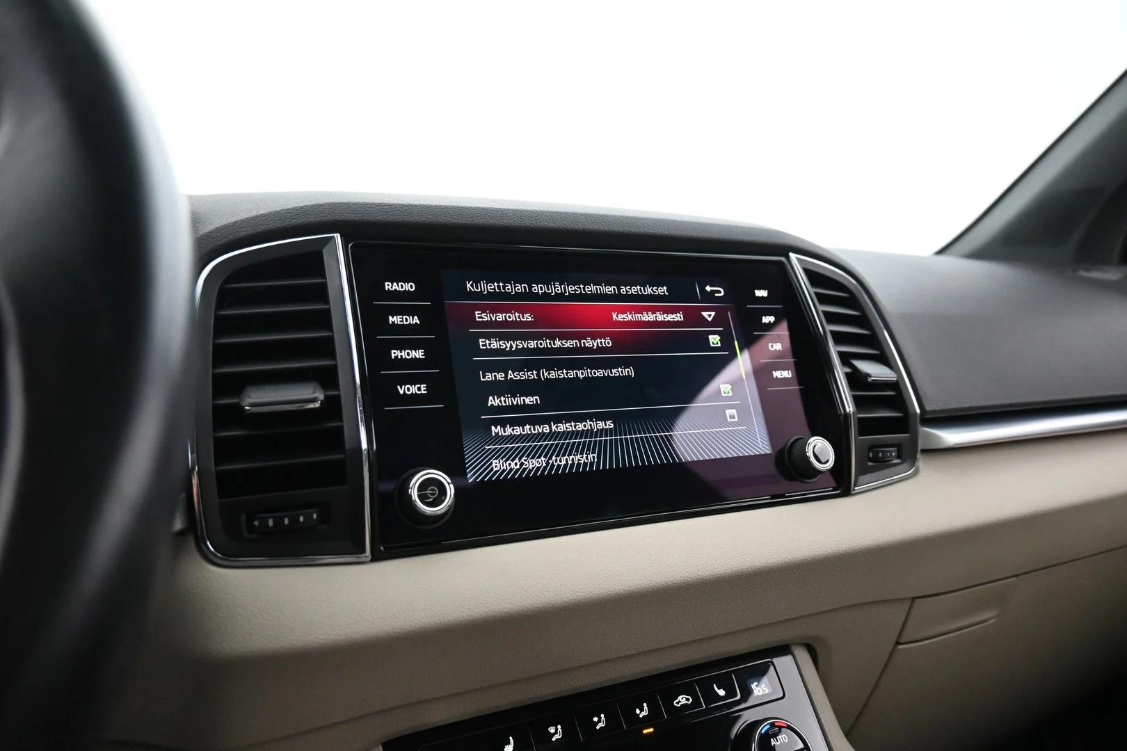 Car Image - 6mg8hPPqB5BCmJrFR42TpT